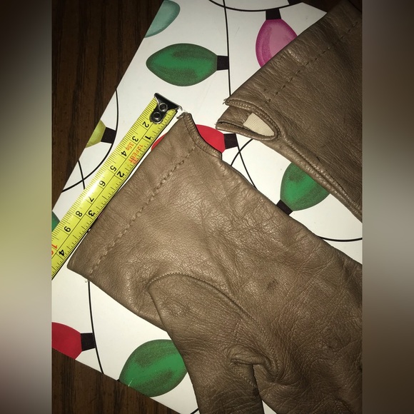 Vintage Silk Lined Leather Gloves Made in Italy - Womens - Picture 5 of 5